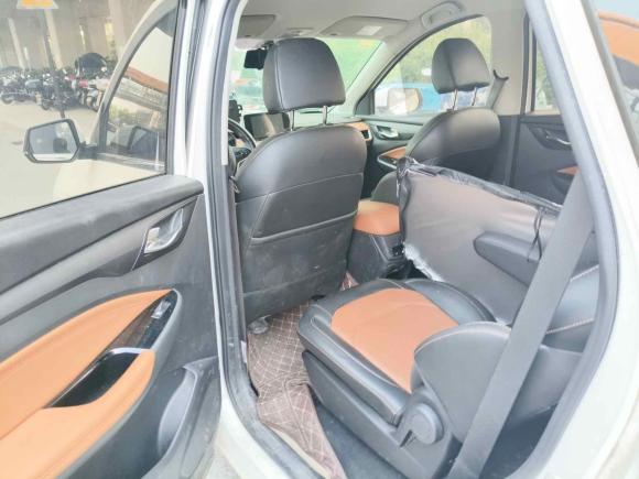 [嘉兴·鄂J] 二手五菱汽车五菱宏光S32019款 1.5L 手动豪华型 国VI