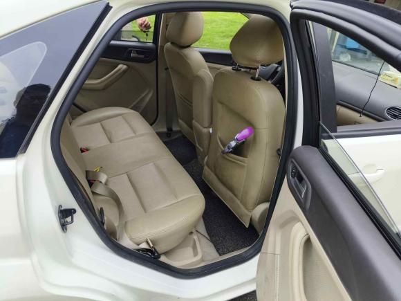 [苏州·苏E] 二手福特福克斯2013款 三厢经典 1.8L 自动百万纪念版