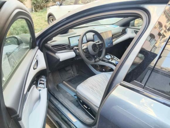 [上海·沪A] 二手比亚迪海豹2022款 700km 长续航后驱版