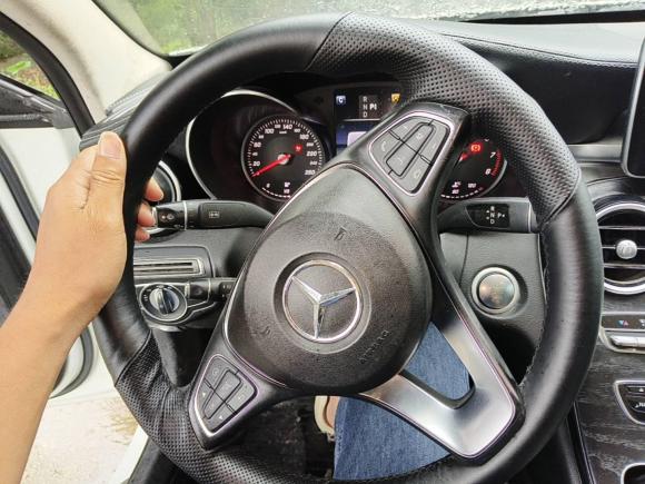 [南通·苏F] 二手奔驰奔驰C级2017款 改款 C 200 L 运动版