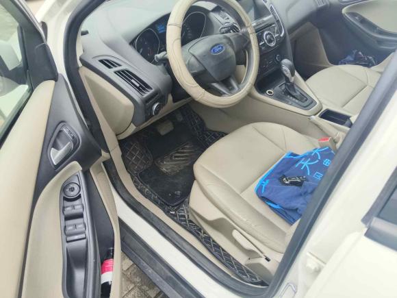 [南通·苏F] 二手福特福克斯2015款 三厢 1.6L 自动舒适型