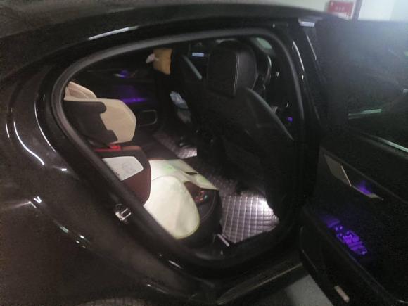 [上海·沪B] 二手捷豹捷豹XEL2020款 2.0T 200PS R-DYNAMIC S进取运动版