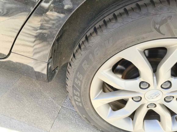 [无锡·苏B] 二手吉利汽车帝豪GL2017款 1.8L 手动精英型