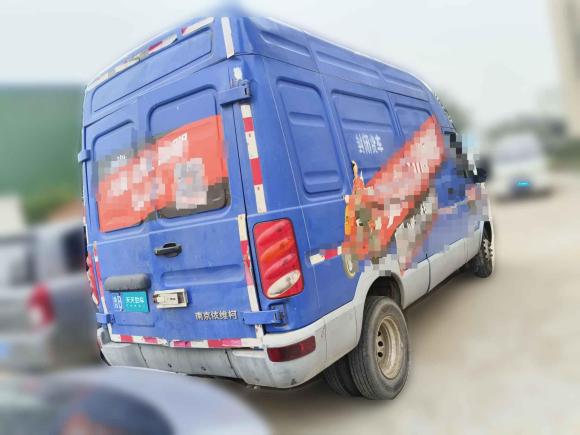 [青岛·鲁B] 二手依维柯都灵2009款 2.8T-V39基本型高顶