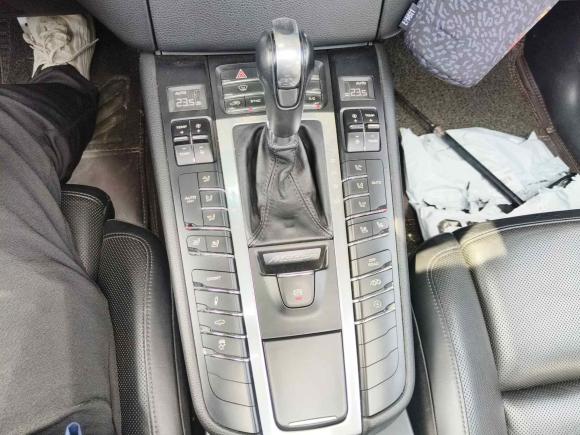 [上海·沪A] 二手保时捷Macan2014款 Macan S 3.0T