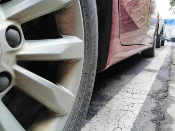 [芜湖·皖A] 二手荣威荣威i62017款 20T 自动旗舰版