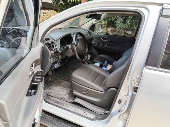 [无锡·苏B] 二手五十铃mu-X牧游侠2018款 1.9T 柴油自动四驱劲享版 5座