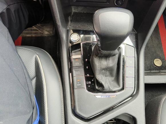 [广州·粤A] 二手大众途观L新能源2020款 430PHEV 插电混动旗舰版