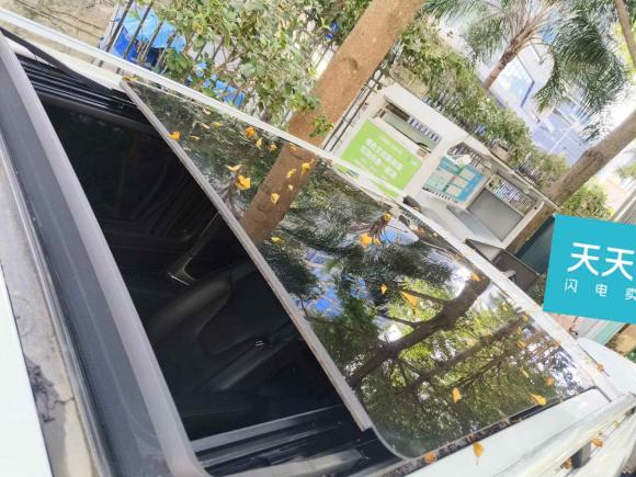 [深圳·粤L] 二手奔驰奔驰V级2018款 V 260 AMG 运动版 国VI