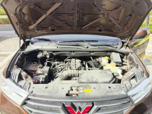 [宁波·浙B] 二手五菱汽车五菱宏光2021款 1.5L S标准型LAR