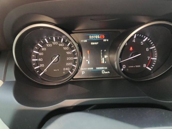 [佛山·粤R] 二手路虎揽胜极光2012款 2.0T 5门耀致版