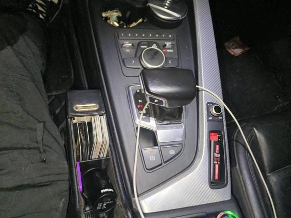 [合肥·皖A] 二手奥迪奥迪A4L2017款 40 TFSI 时尚型