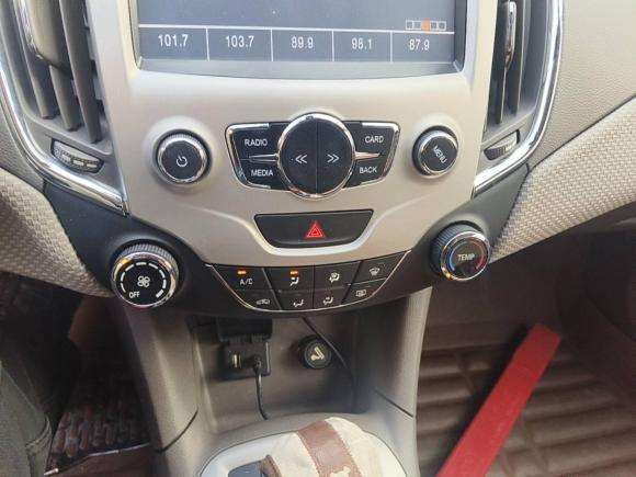 [上海·苏J] 二手雪佛兰科鲁兹2015款 1.5L 自动时尚导航版