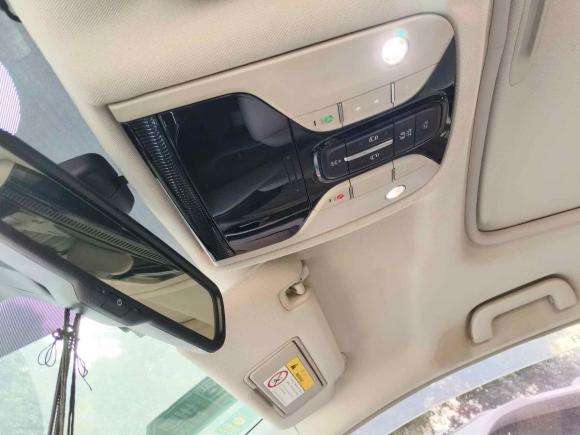 [无锡·苏B] 二手广汽传祺传祺M82018款 320T 尊贵版