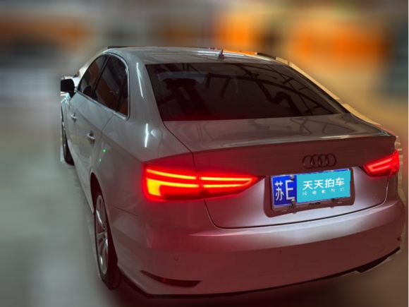 [苏州·苏E] 二手奥迪奥迪A32017款 Sportback 35 TFSI 进取型