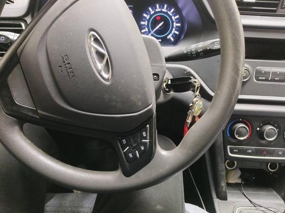 [上海·浙D] 二手奇瑞瑞虎32016款 1.6L 手动风尚版