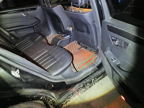 [济南·鲁A] 二手奔驰奔驰E级2015款 改款 E 260 L 运动型