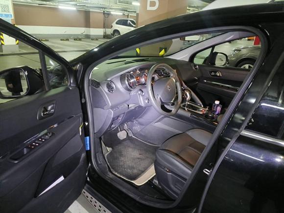 [上海·沪A] 二手标致标致30082013款 2.0L 自动潮流版