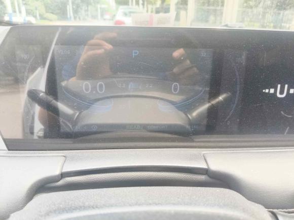 [南京·苏A] 二手哪吒汽车哪吒U2023款 哪吒U-Ⅱ 挑战版 400 U秀 磷酸铁锂