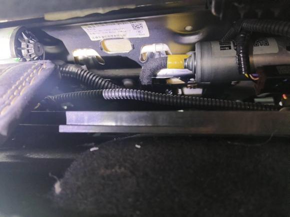 [上海·沪A] 二手特斯拉Model 32021款 标准续航后驱升级版
