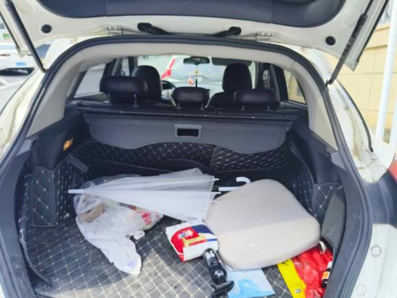 [杭州·浙A] 二手奔腾奔腾X802015款 2.0L 自动舒适周年纪念型