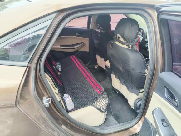 [佛山·粤X] 二手福特福睿斯2017款 改款 1.5L 自动舒适型