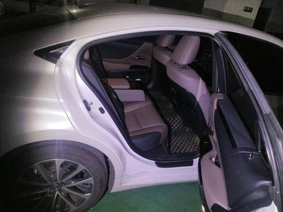 [成都·川A] 二手雷克萨斯雷克萨斯ES2021款 260 卓越版