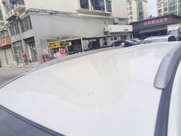 [深圳·赣B] 二手海马海马V702016款 1.5T 自动适·享型 6座