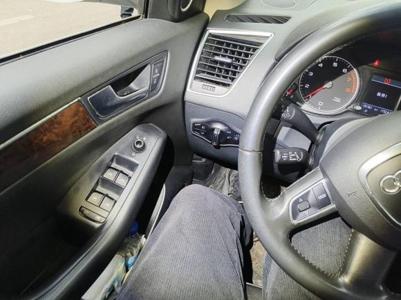 [杭州·浙A] 二手奥迪奥迪Q52012款 2.0TFSI 舒适型