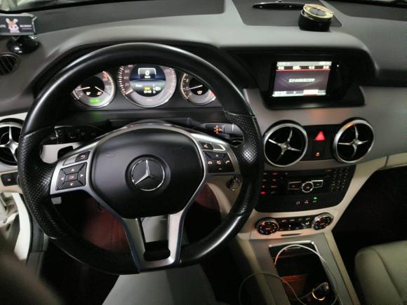 [上海·沪B] 二手奔驰奔驰GLK级2015款 GLK 260 4MATIC 动感型 极致版