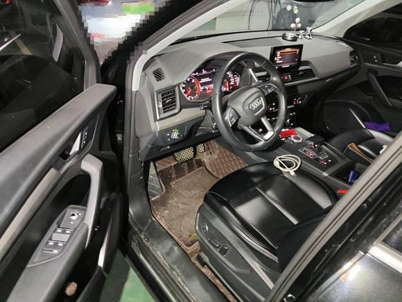 [西安·陕A] 二手奥迪奥迪Q5L2018款 40 TFSI 荣享进取型 国VI