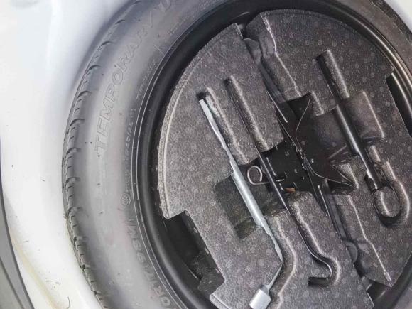 [成都·川A] 二手红旗红旗H52020款 1.8T 自动智联旗畅版