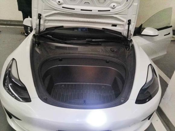 [上海·沪A] 二手特斯拉Model 32021款 标准续航后驱升级版 3D6