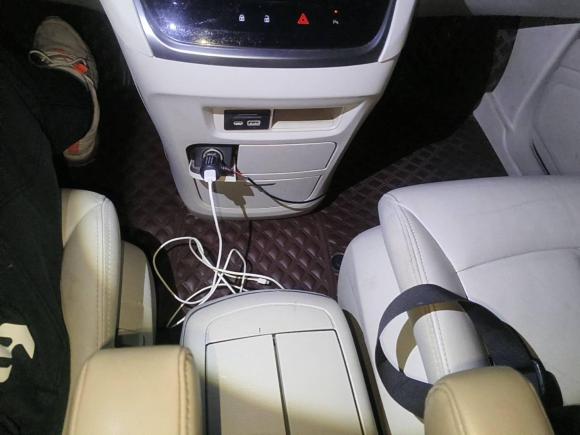 [杭州·浙A] 二手别克别克GL82020款 陆上公务舱 652T 豪华型