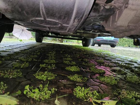 [西安·陕U] 二手上汽大通MAXUS新途V802021款 2.0T AMT经典傲运通短轴中顶5/6座