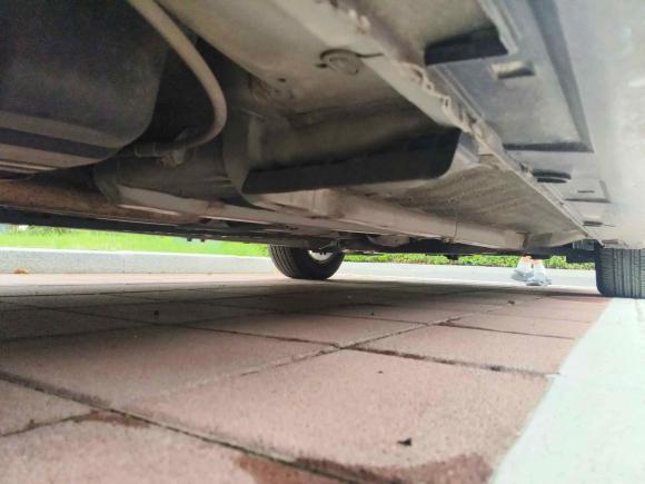 [苏州·苏E] 二手起亚起亚K52015款 2.0L 自动GL