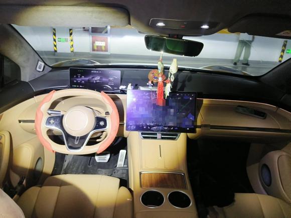 [芜湖·皖B] 二手鸿蒙智行智界R72024款 纯电 802km Max