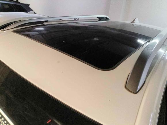 [上海·皖A] 二手Jeep自由光2014款 2.4L 都市版