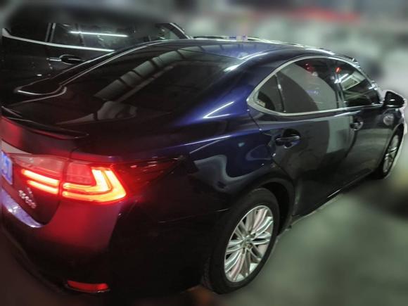 [上海·沪B] 二手雷克萨斯雷克萨斯ES2015款 200 精英版