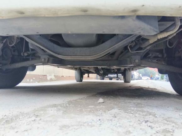 [上海·沪C] 二手福特新世代全顺2016款 2.4T长轴15座中顶客车