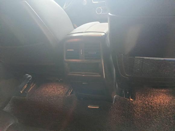 [广州·粤A] 二手奔驰奔驰GLE2019款 GLE 320 4MATIC 动感型臻藏版