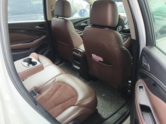 [广州·粤P] 二手别克昂科威Plus2016款 28T 四驱精英型