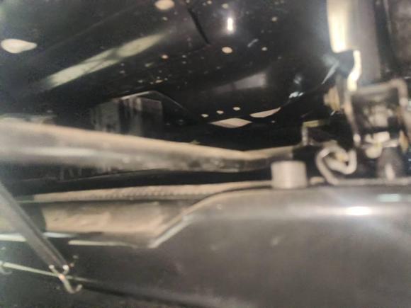 [青岛·鲁U] 二手福特全顺2017款 2.0T柴油多功能商用车短轴低顶国IV