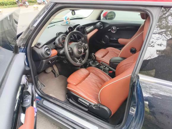 [上海·浙F] 二手MINIMINI2019款 1.5T COOPER 艺术家