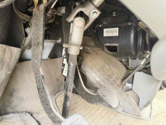 [台州·浙J] 二手上汽大通MAXUS新途V802017款 2.5T 6挡手动傲运通国V短轴中顶5/6/10座