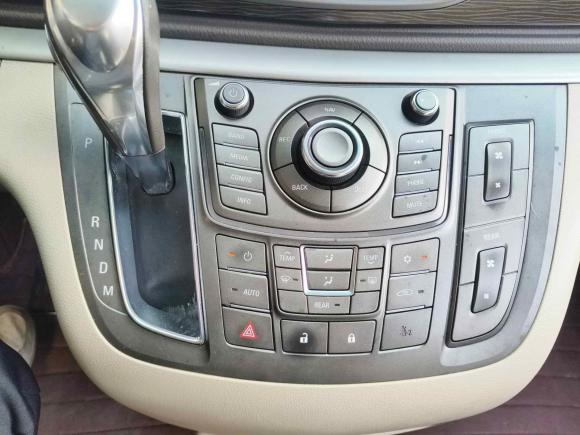 [上海·沪A] 二手别克别克GL82011款 2.4L LT豪华商务行政版