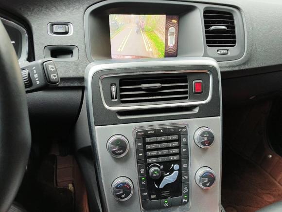 [上海·沪A] 二手沃尔沃沃尔沃V602017款 Cross Country T5 AWD 国VI