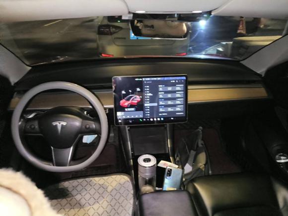 [上海·沪A] 二手特斯拉Model 32019款 标准续航后驱升级版