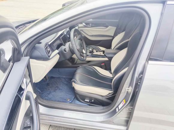 [南京·苏A] 二手比亚迪秦PLUS2021款 DM-i 55KM 旗舰型