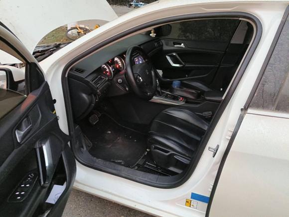 [武汉·鄂W] 二手标致标致4082014款 1.8L 自动豪华版